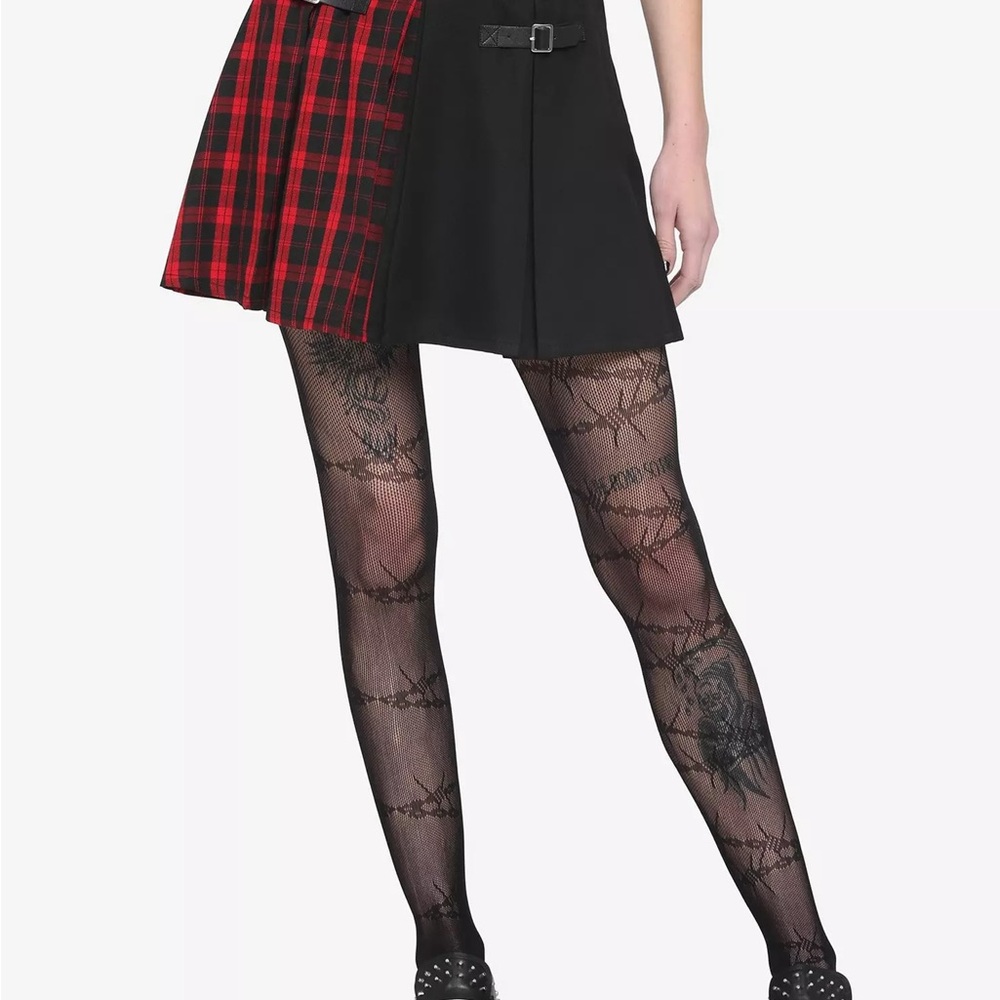 Red Plaid and Black Split Buckle Skirt